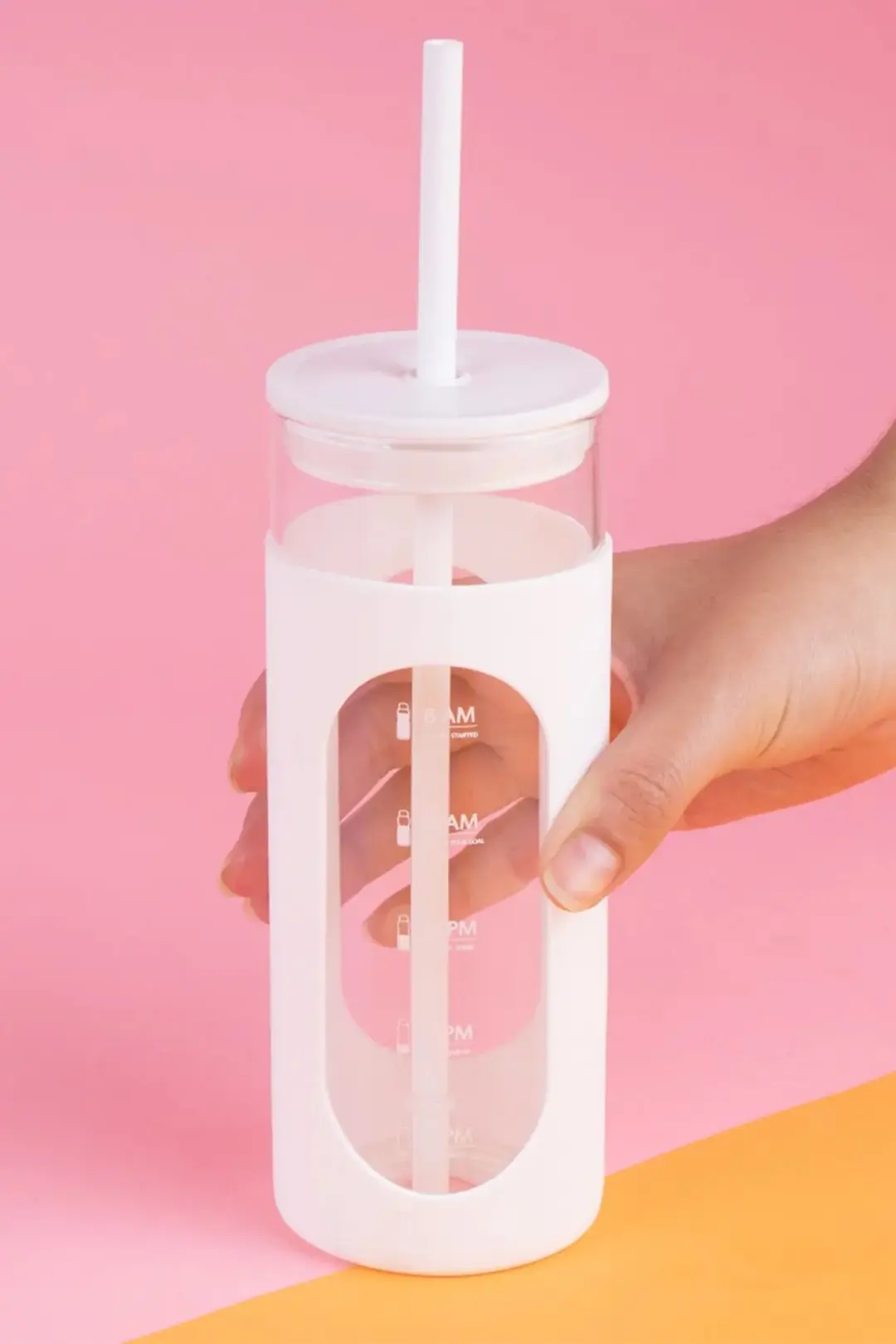 Miniso Lisanslı Silikon Kılıflı Pipetli Borosilikat Cam Şişe - Beyaz (475 ml)