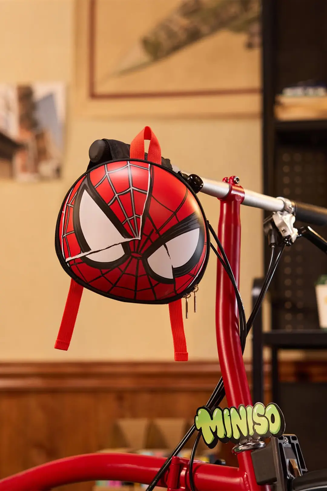 Marvel Lisanslı Spider-Man Ultra Hafif Güvenlik Sırt Çantası – Kompakt