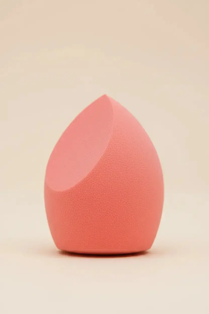 Miniso Lisanslı Makyaj Süngeri 7,5 Cm – Kusursuz Ten Uygulama Yumuşak Pürüzsüz Dokunuş