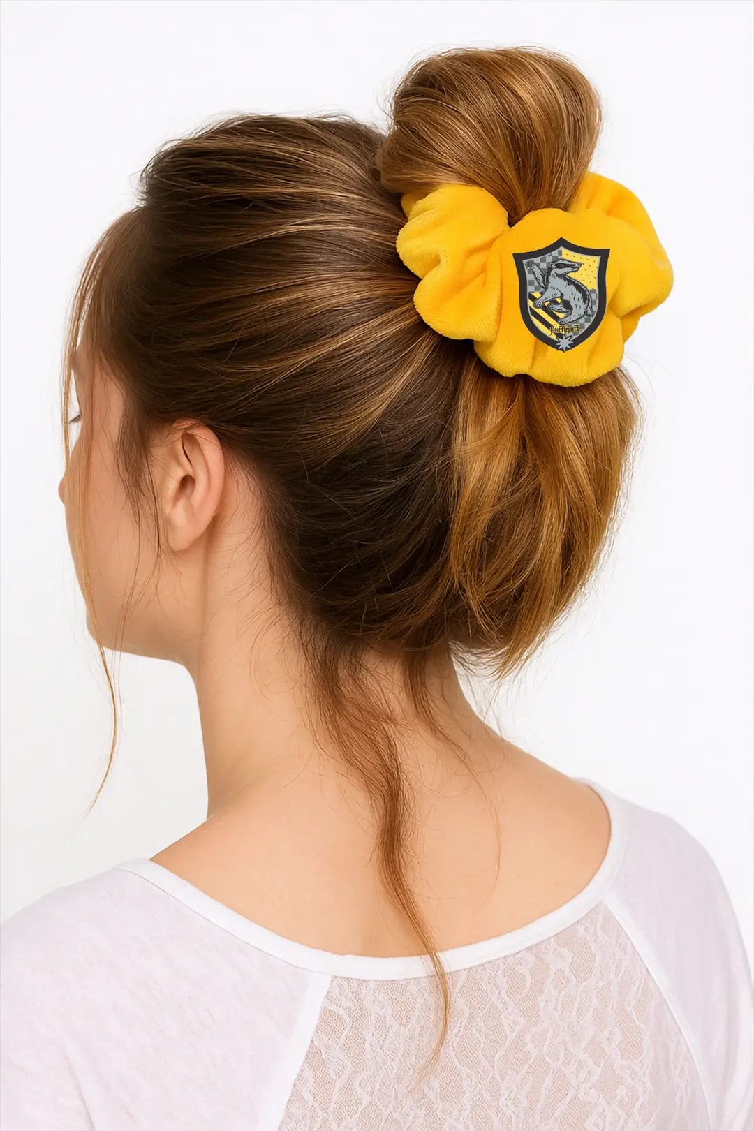 Harry Potter Lisanslı Hufflepuff Rozetli Saç Lastiği – Zarif Tasarımlı Dayanıklı Polyester ve Kauçuk Toka Aksesuarı 12 Cm