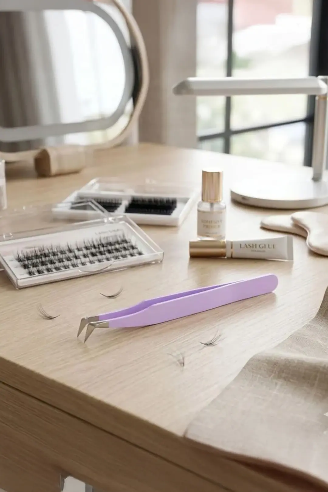Miniso Lisanslı Bloom & Glow Kirpik Cımbızı – Paslanmaz Çelik 17 Cm