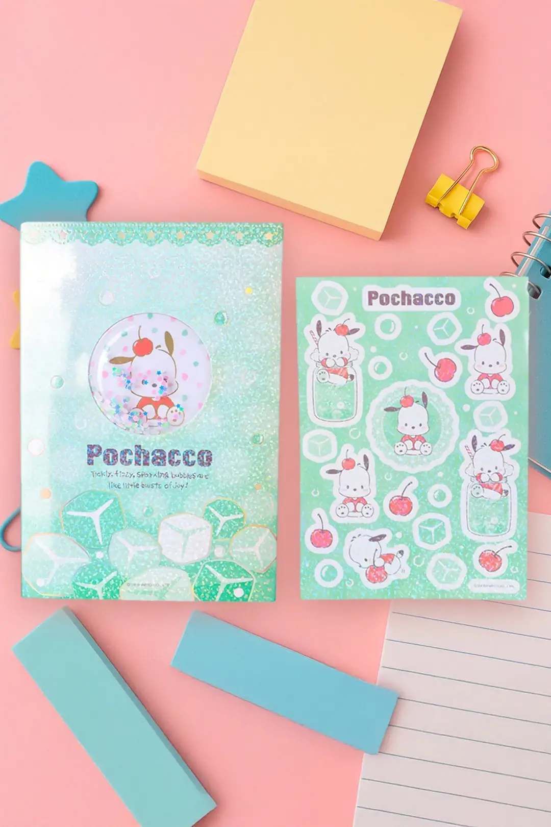 Sanrio Lisanslı Pochacco Renkli Yaz Serisi Sert Kapak Sallantılı Not Defteri ve Sticker Seti 17.4 Cm