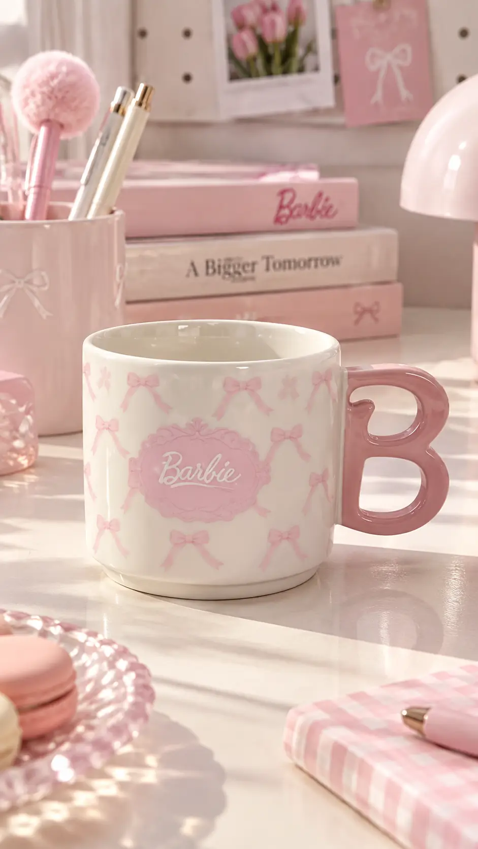 Barbie Lisanslı Ballet Barbie Seramik Kupa 400 mL – Düzensiz Saplı Zarif Tasarım