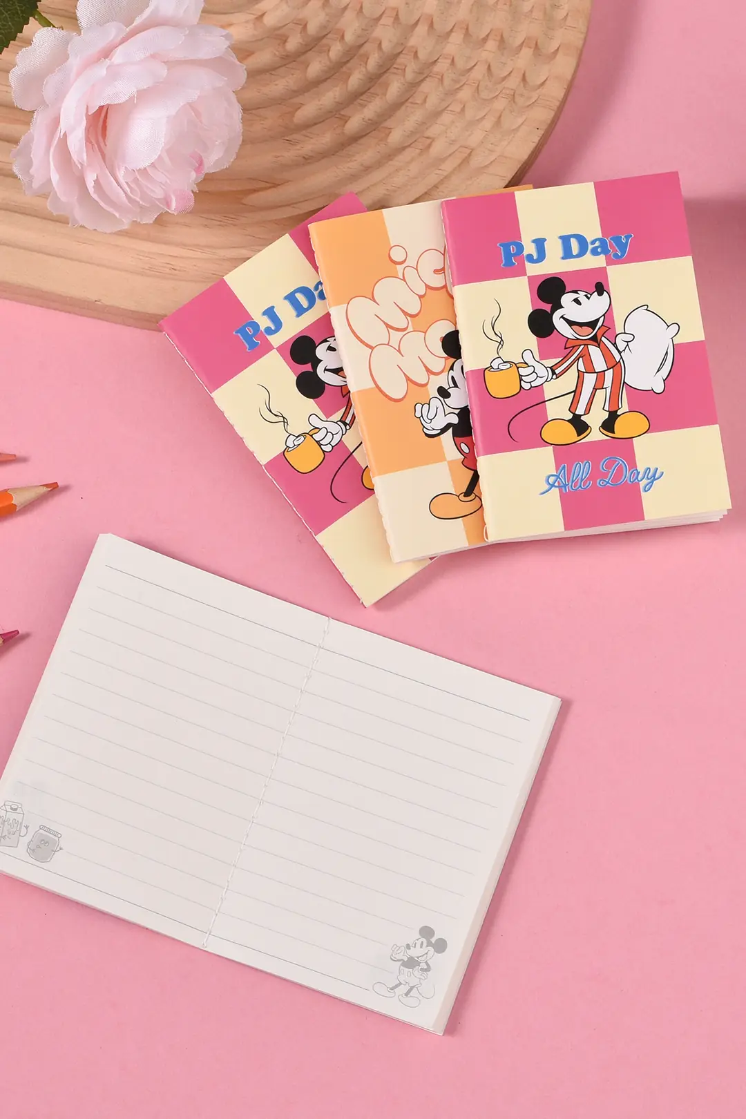 Disney Lisanslı Mickey Mouse Yemek Serisi 4'lü Set Çizgili Yumuşak Kapaklı Dikişli Not Defteri