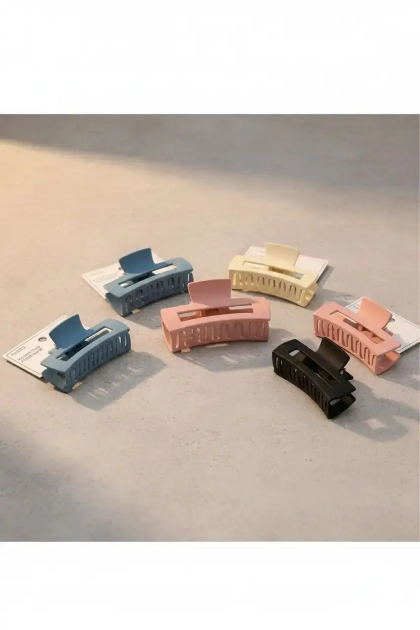Miniso Lisanslı Dikdörtgen Kıskaçlı Toka 9 Cm – Modern Tasarım Sağlam Tutuşlu Saç Aksesuarı
