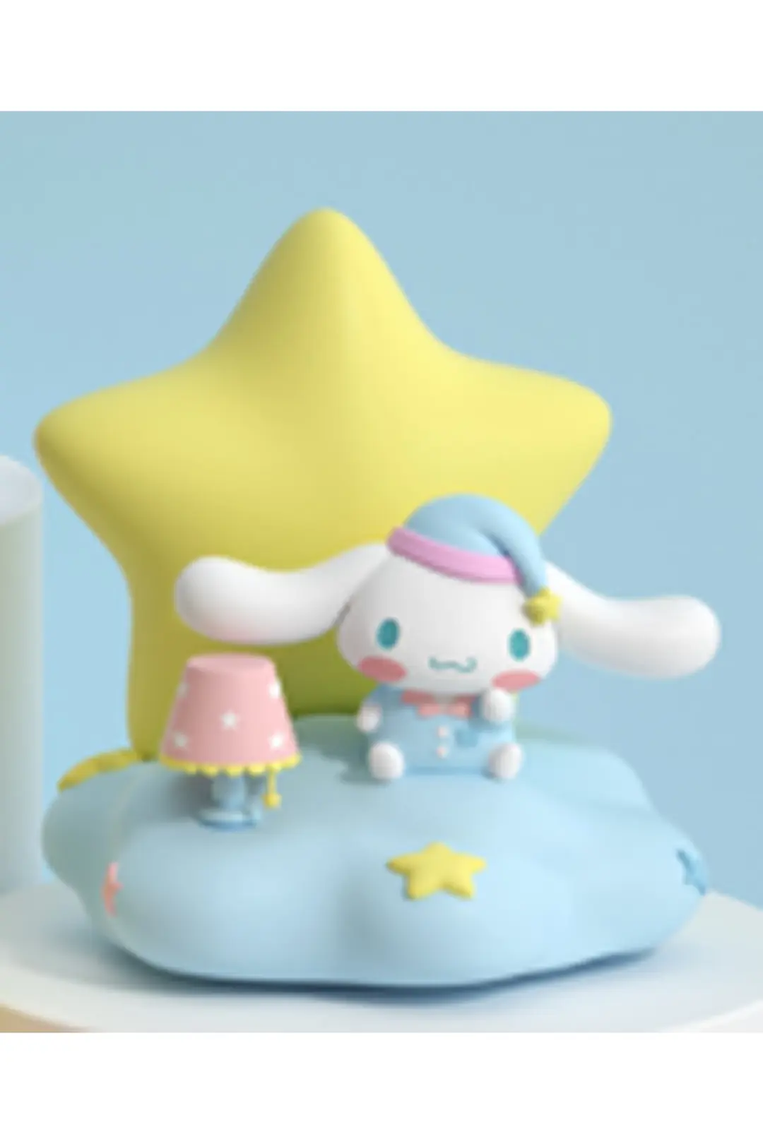 Sanrio Lisanslı Cinnamoroll Düş Serisi Led Gece Lambası – Yumuşak Işıklı & Dekoratif
