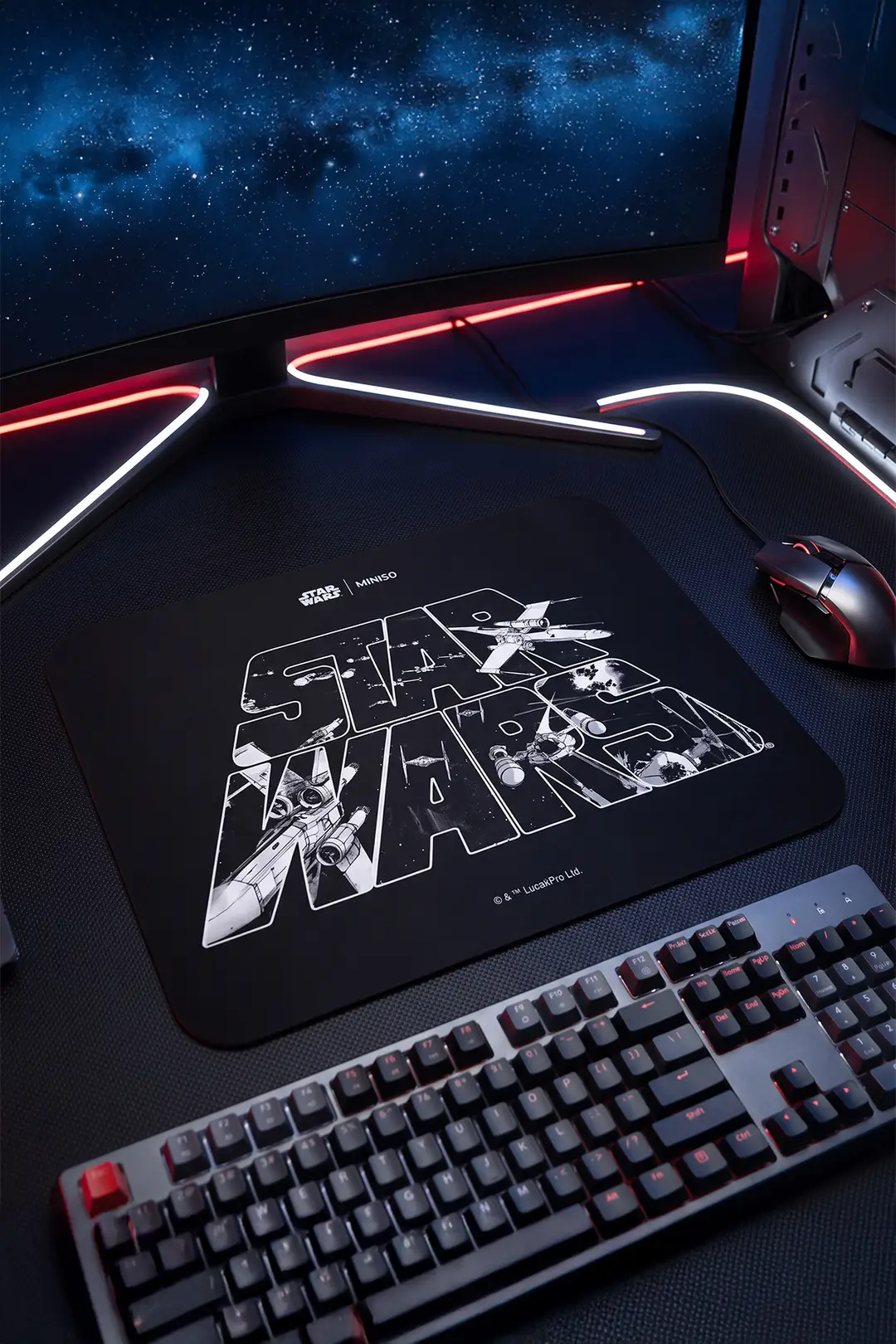 Disney Lisanslı Star Wars Mouse Pad – Siyah Temalı Masaüstü ve Oyun Aksesuarı