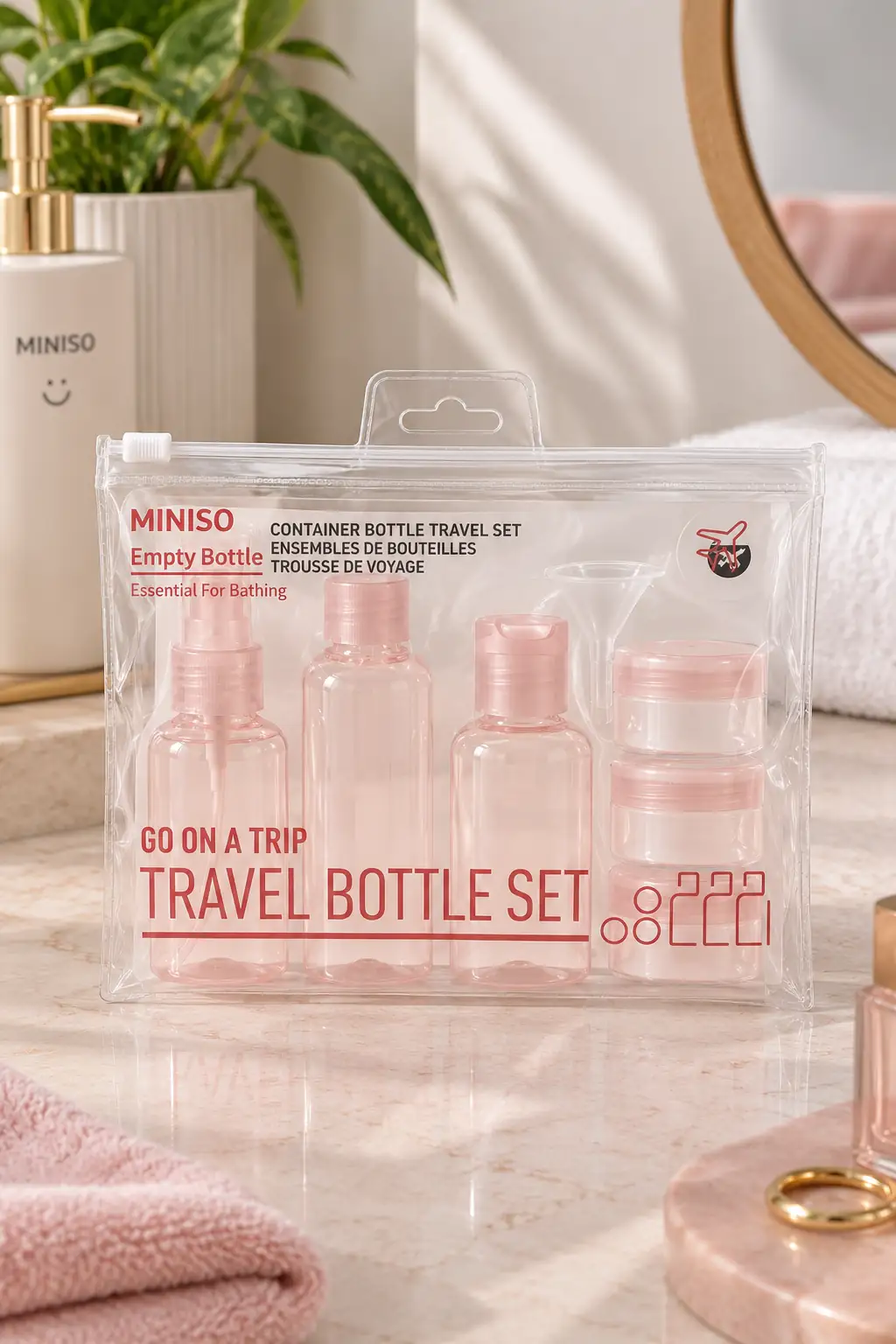 Miniso Lisanslı Renkli Seyahat Seti 8 Parça – Hafif Düzenleyici 20 Cm