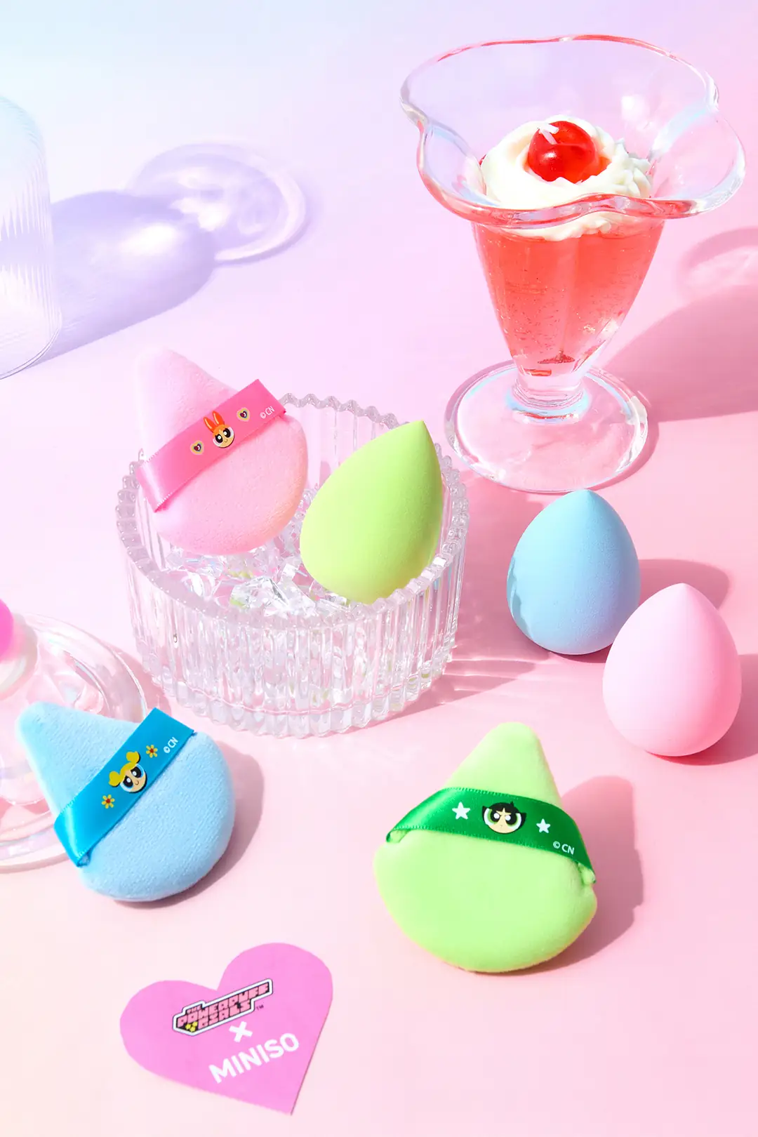 Powerpuff Girls Lisanslı Blossom Makyaj Süngeri ve Puf Seti Yumuşak Dokulu 7 Cm