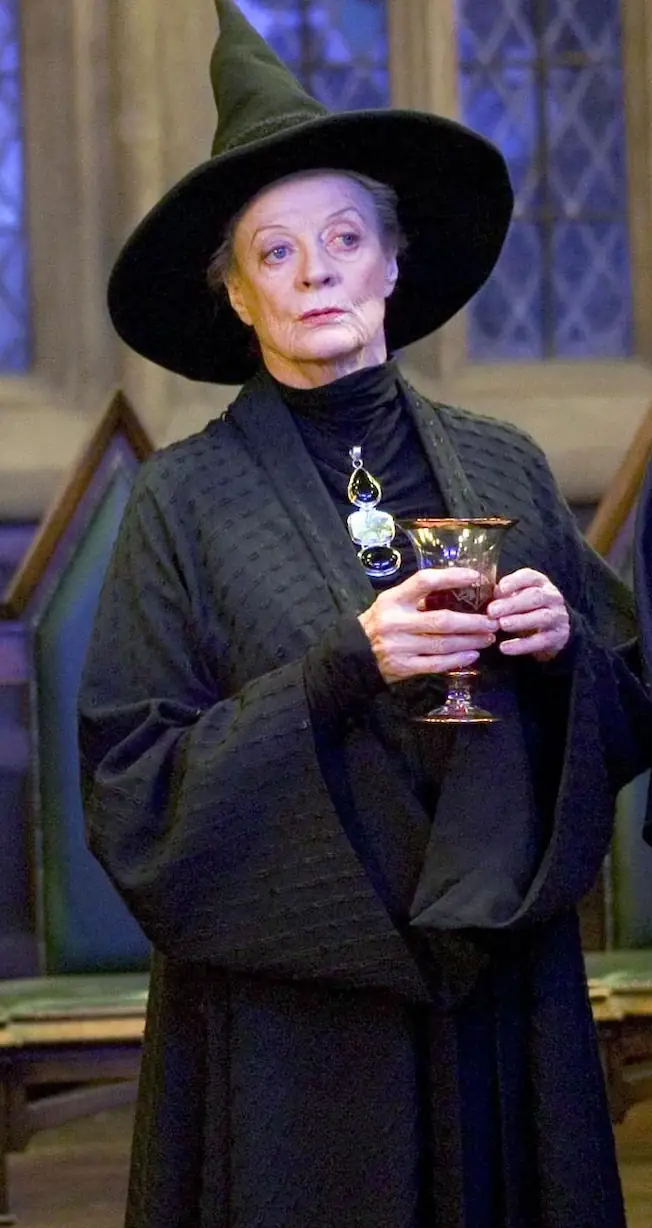 Minerva McGonagall: Hogwarts’ın Güçlü ve Saygın Figürü