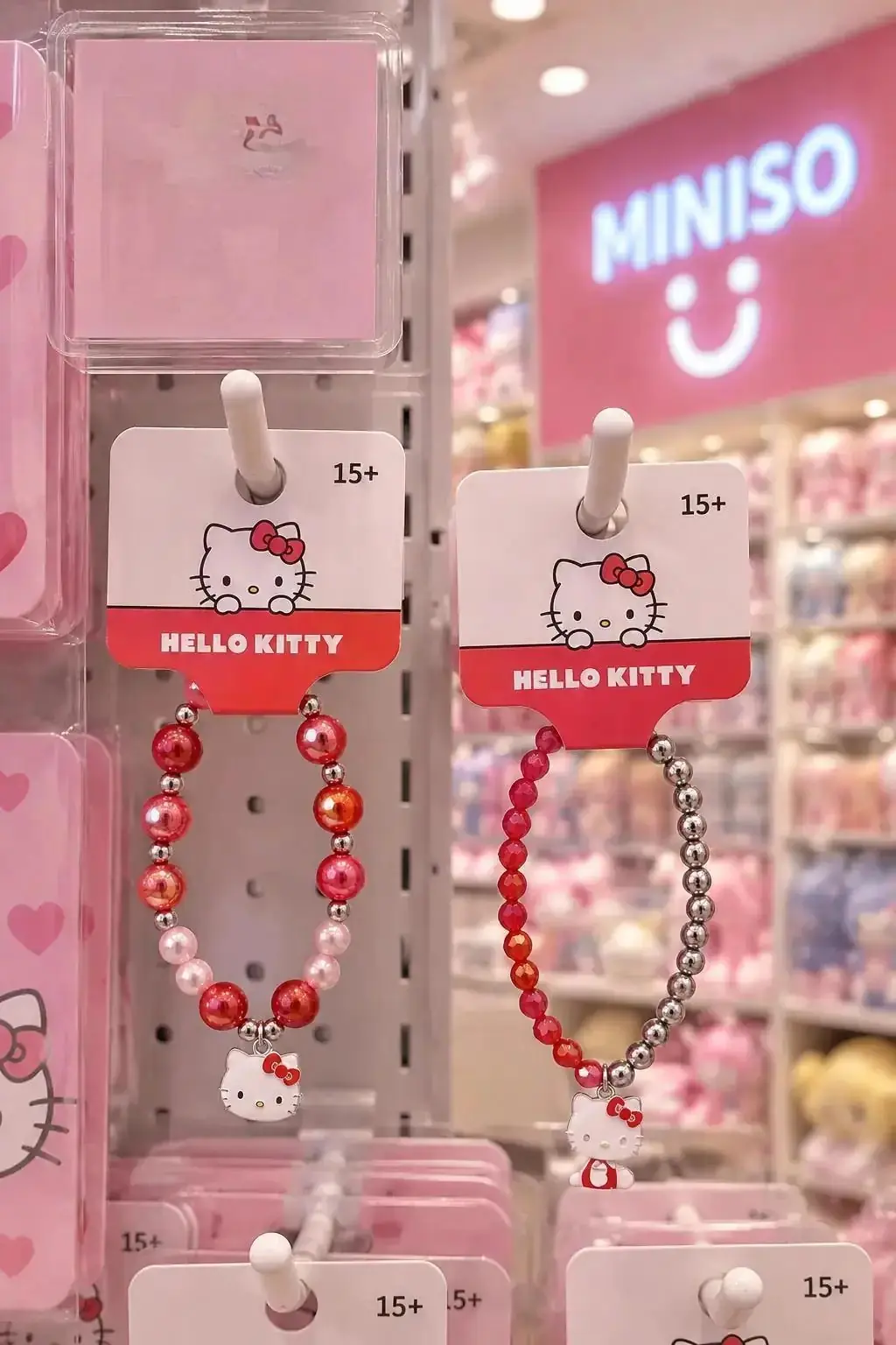 Sanrio Lisanslı Hello Kitty Boncuklu Saç Tokası Kırmızı 8,5 Cm