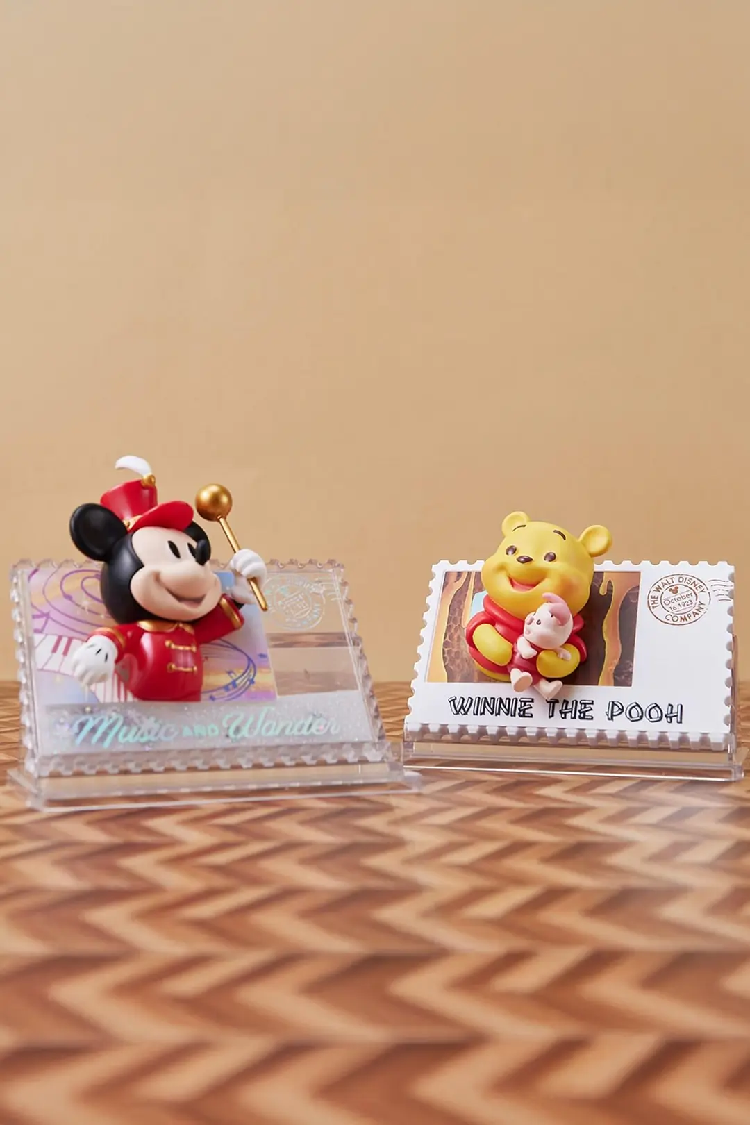 Disney Lisanslı Retro Pul Serisi Sürpriz Figürlü Kutu - Blind Box