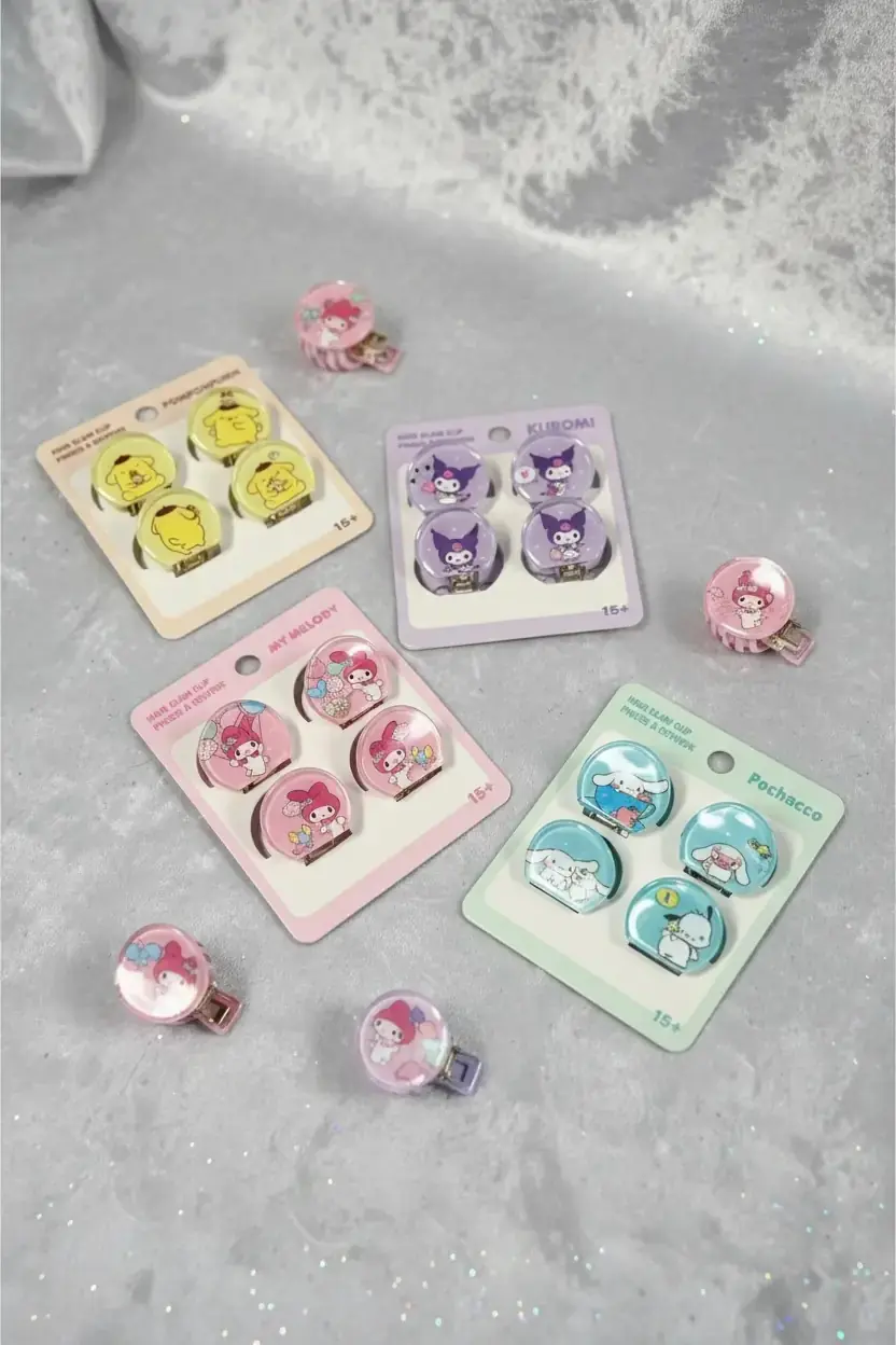 Hello Kitty Lisanslı Küçük Saç Kıskaç Toka (4 Adet) – Pratik & Mini Tasarım