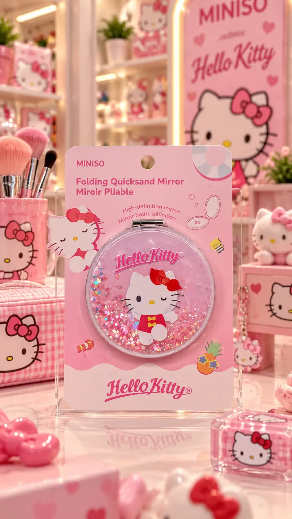 Sanrio Lisanslı Hello Kitty Katlanabilir Simli Sıvılı Ayna – 2X Büyütme