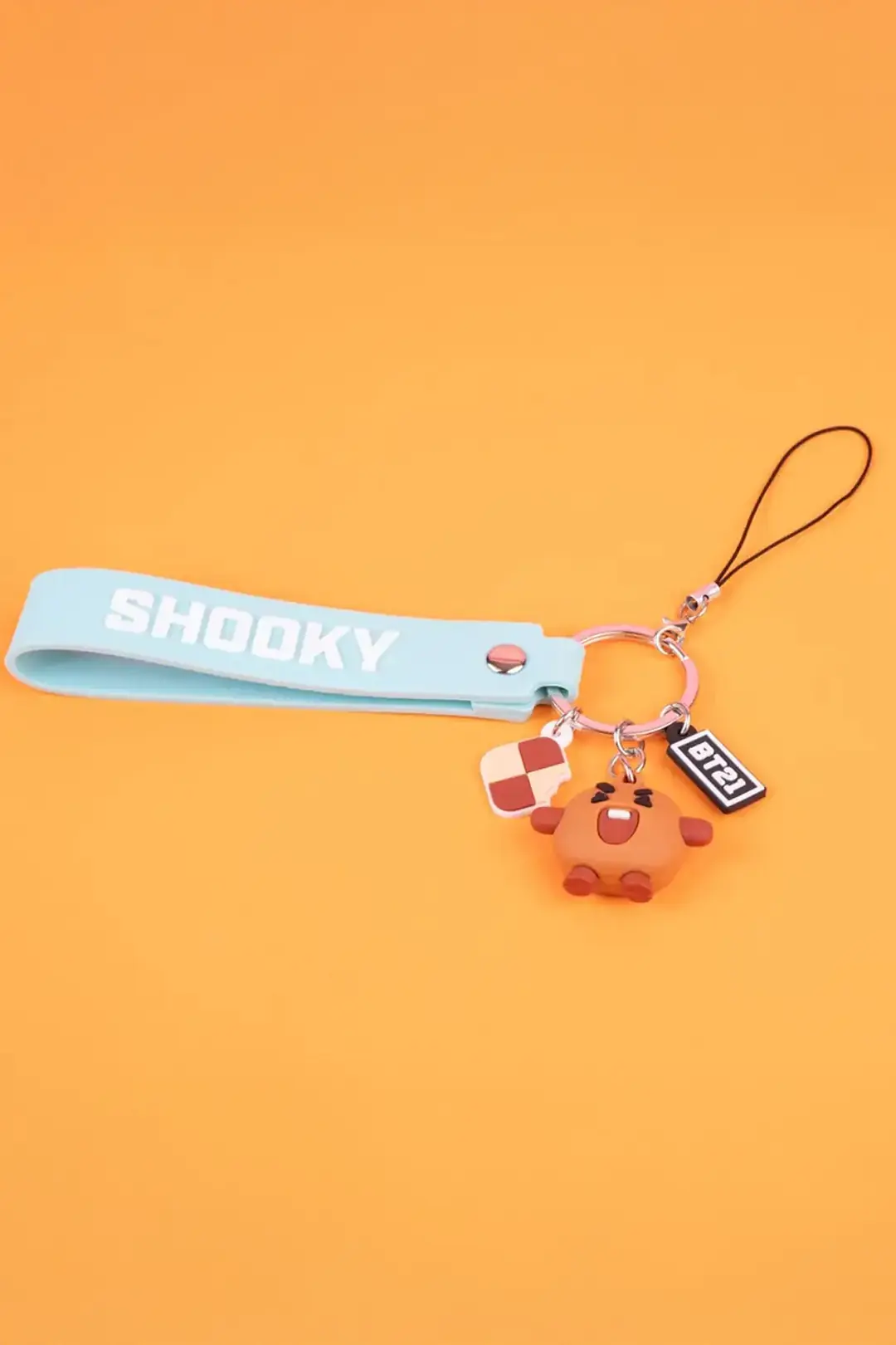 BT21 Lisanslı Shooky 3D Telefon Askısı – Sevimli Karakter Tasarımlı Askı Kayışı
