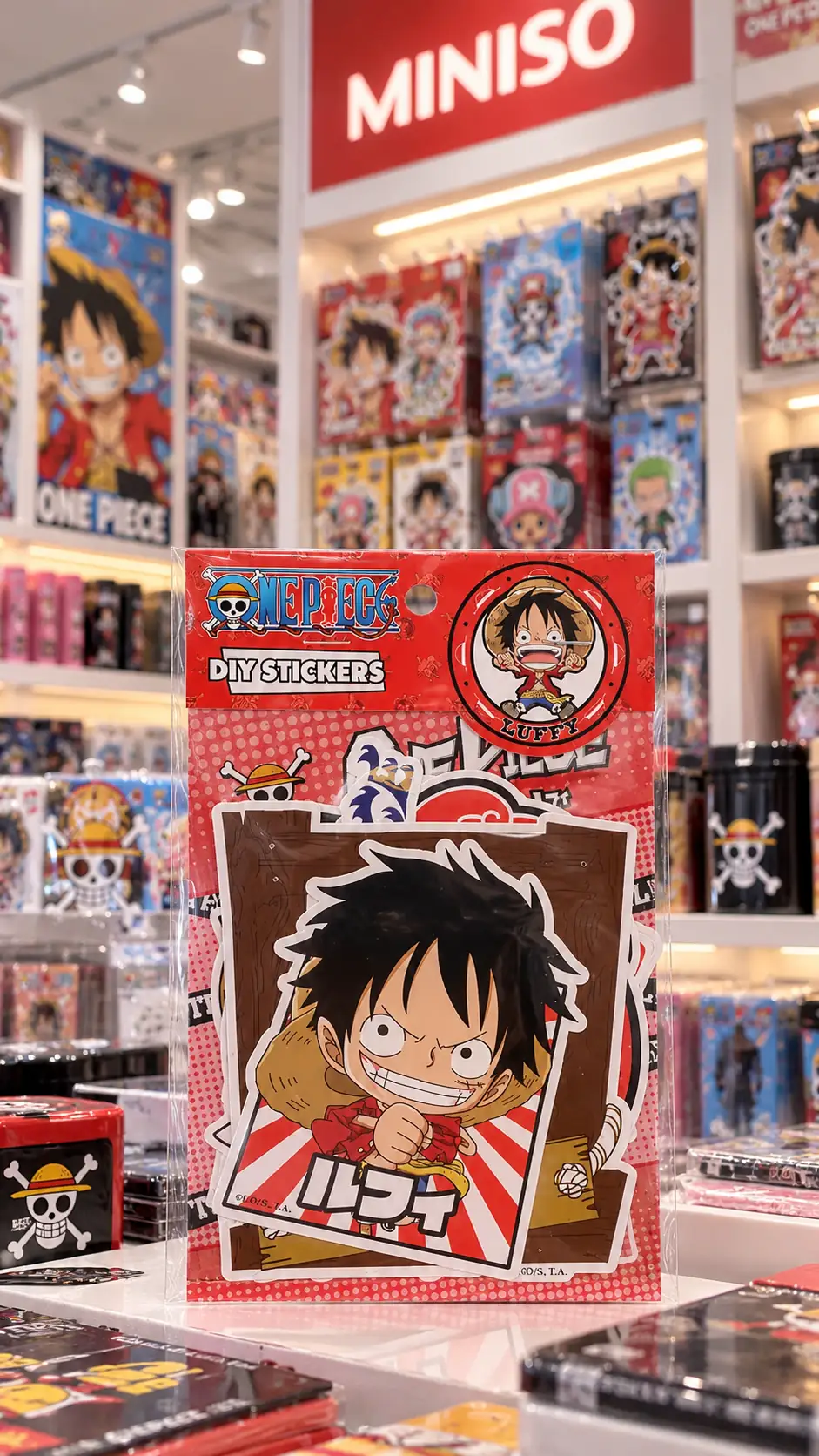 One Piece Lisanslı Luffy Dekoratif Çıkartma – Klasik Koleksiyon