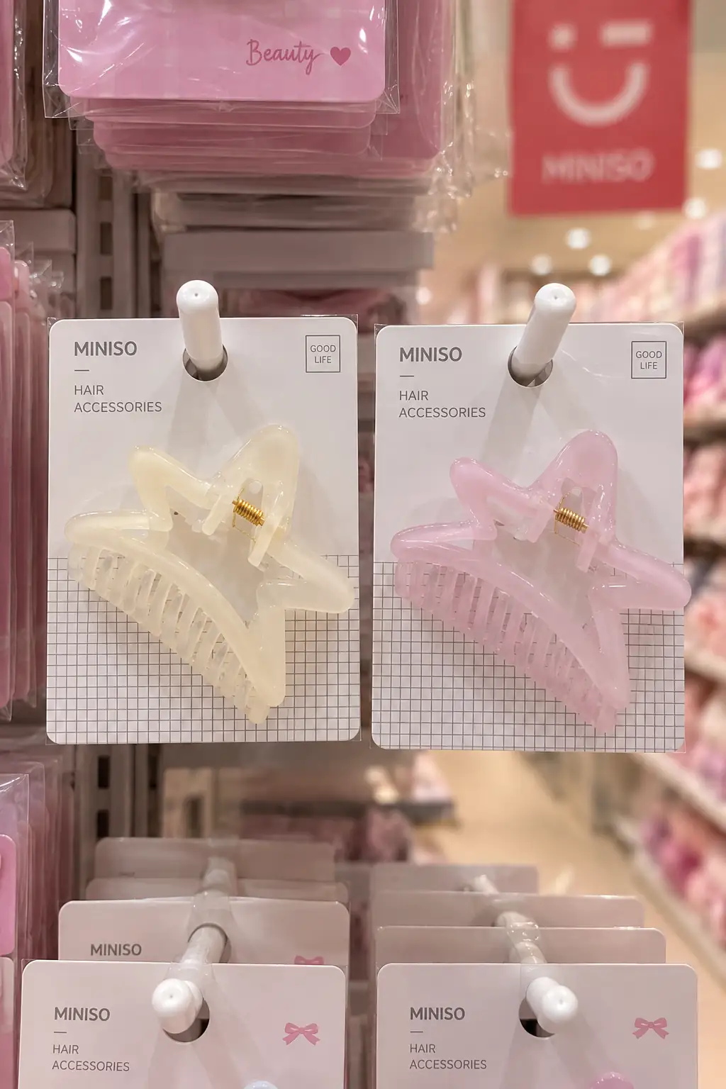 Miniso Lisanslı Yıldız Şekilli Modern Saç Klipsi