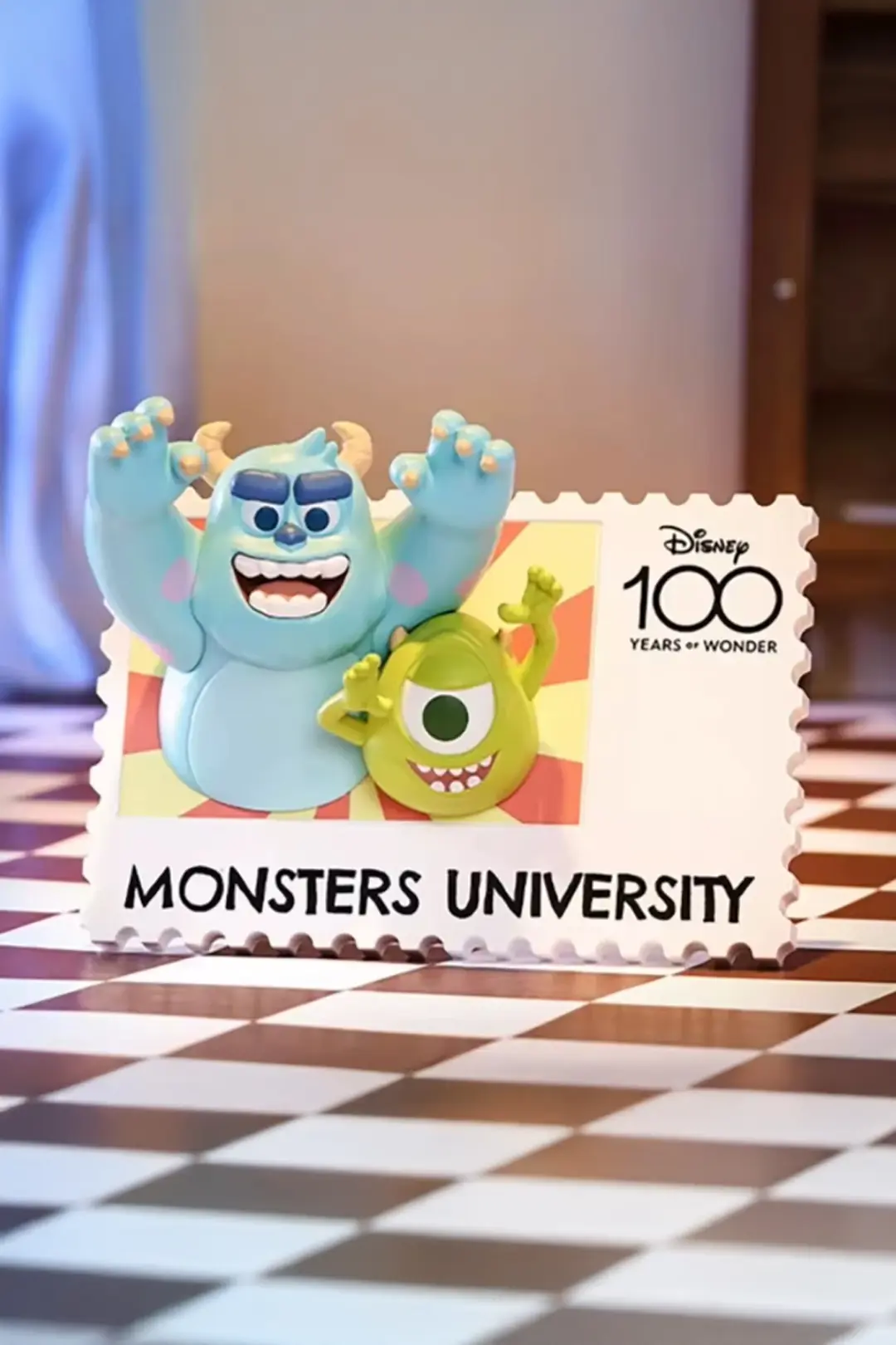 Disney Lisanslı Retro Pul Serisi Sürpriz Figürlü Kutu - Blind Box