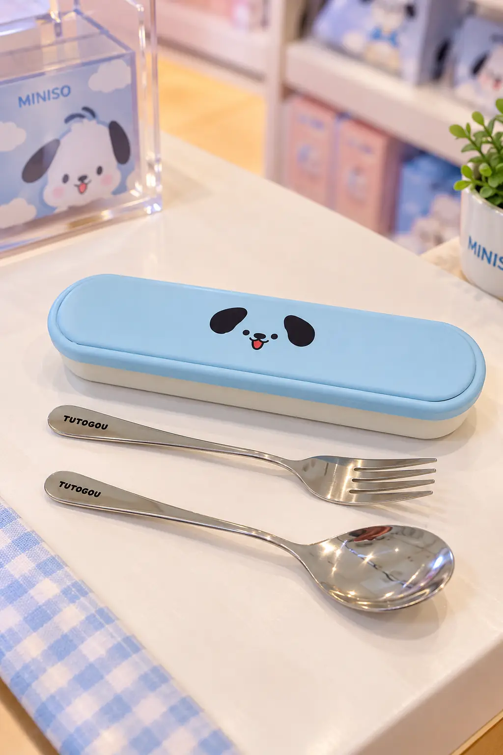 Miniso Lisanslı TUTOGOU Tuto Çatal ve Kaşık Seti – Kutulu Paslanmaz Çelik