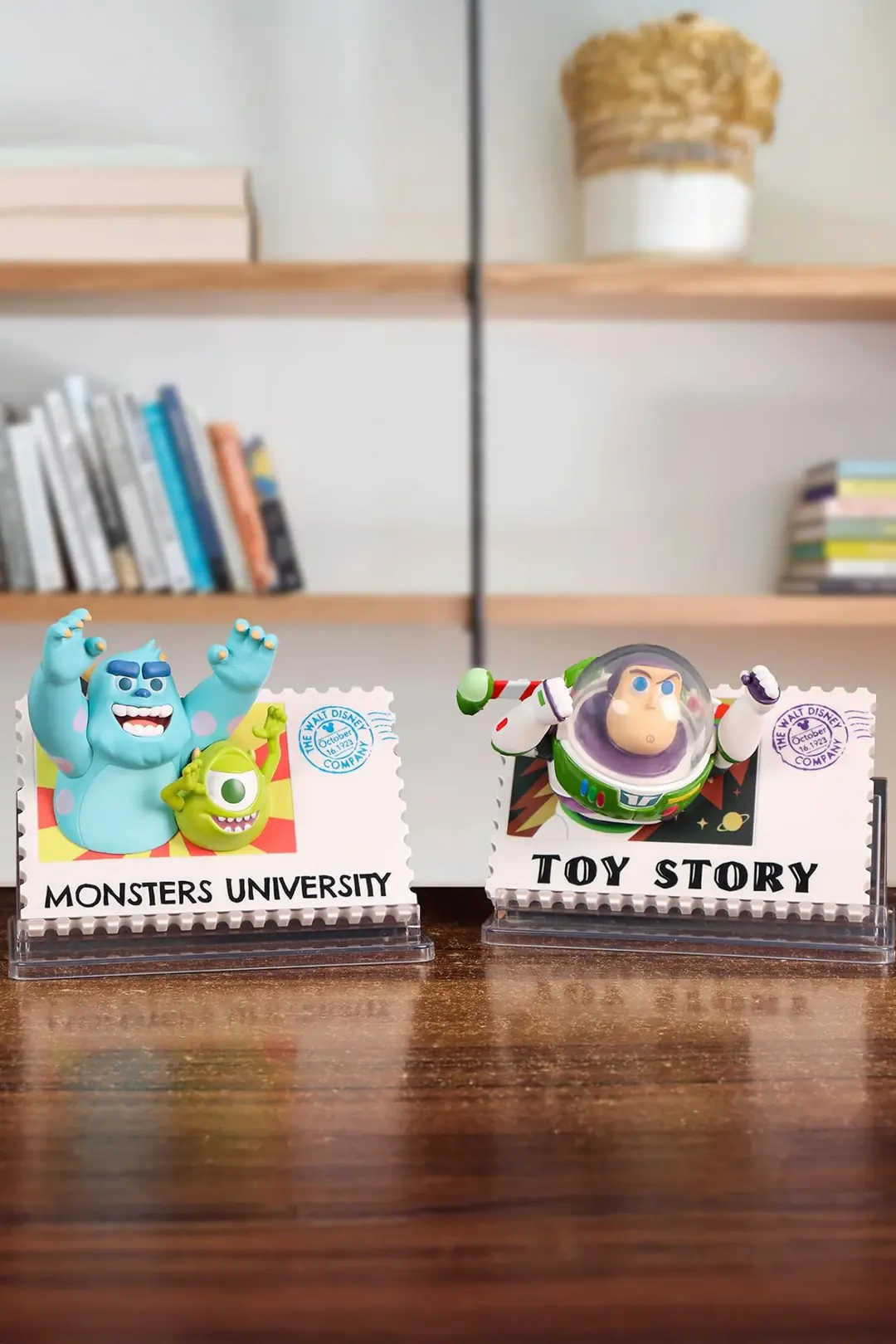 Disney Lisanslı Retro Pul Serisi Sürpriz Figürlü Kutu - Blind Box