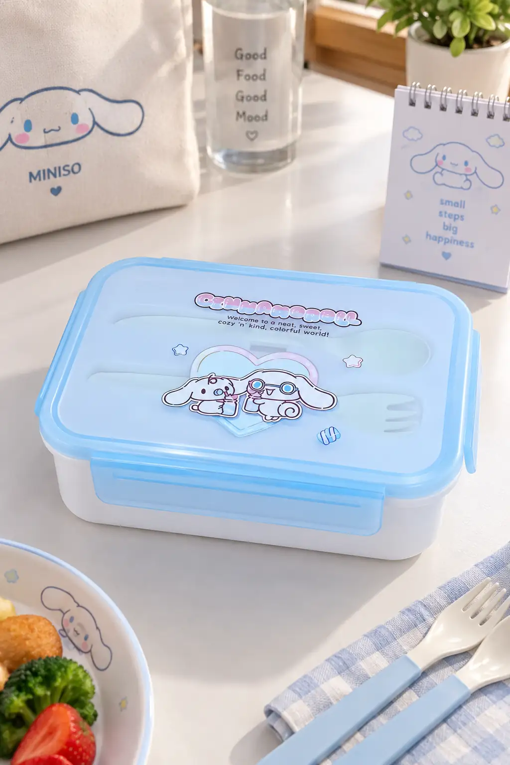 Sanrio Lisanslı Cinnamoroll Tatlı Serisi Yemek Kabı 1200 Ml