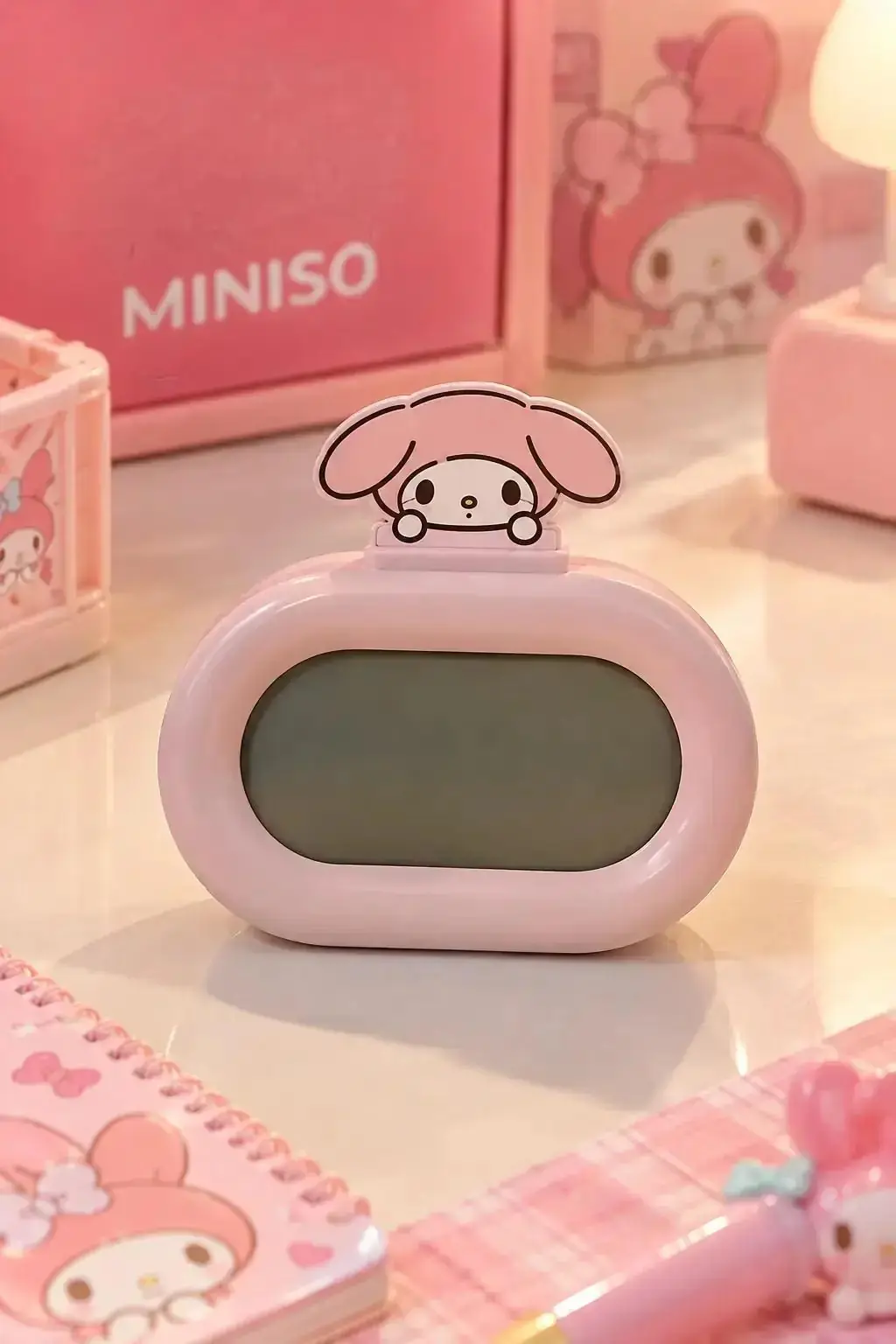 Sanrio Lisanslı My Melody Dijital Çalar Saat – LCD Ekranlı Sevimli Tasarım