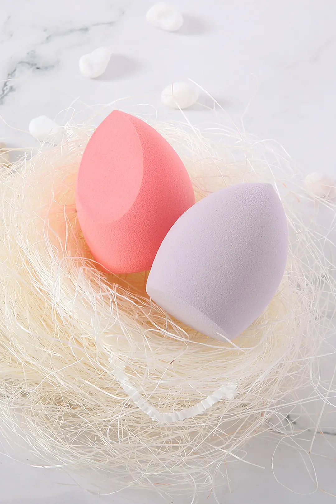 Miniso Lisanslı Makyaj Süngeri 7,5 Cm – Kusursuz Ten Uygulama Yumuşak Pürüzsüz Dokunuş