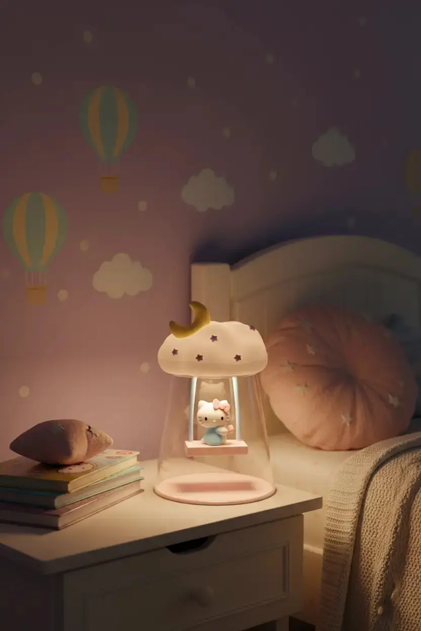 Sanrio Lisanslı Hello Kitty Şarj Edilebilir LED Gece Lambası – Kablosuz Dekoratif Aydınlatma