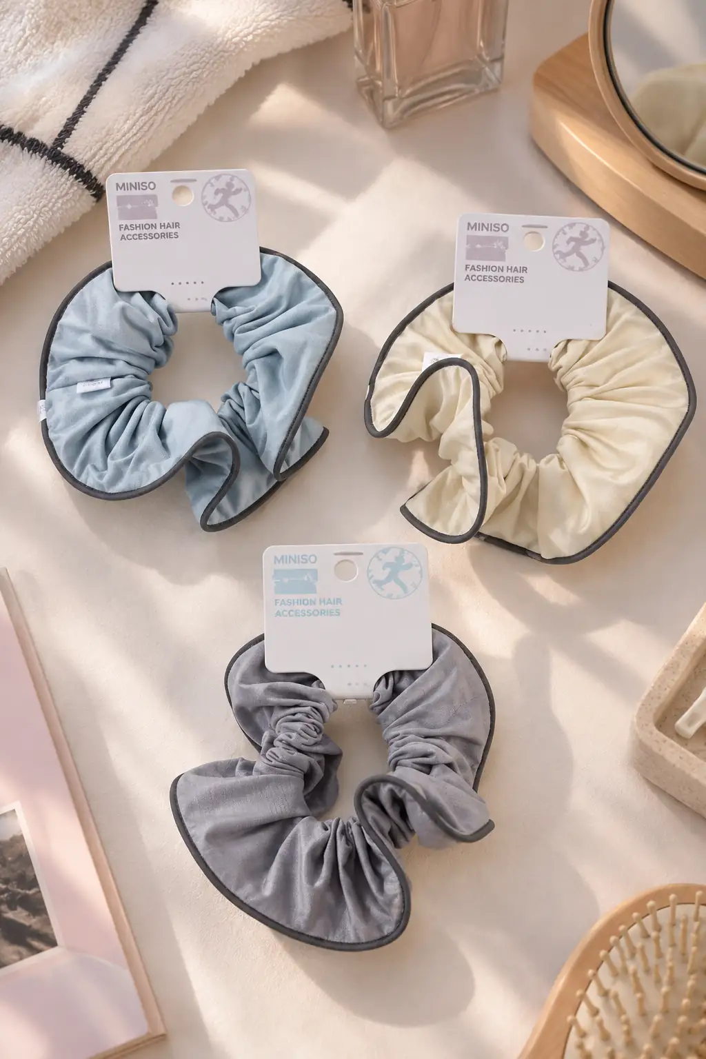 Miniso Lisanslı Spor Serisi Saç Lastiği – Günlük ve Aktif Kullanım İçin Esnek Saç Aksesuarı