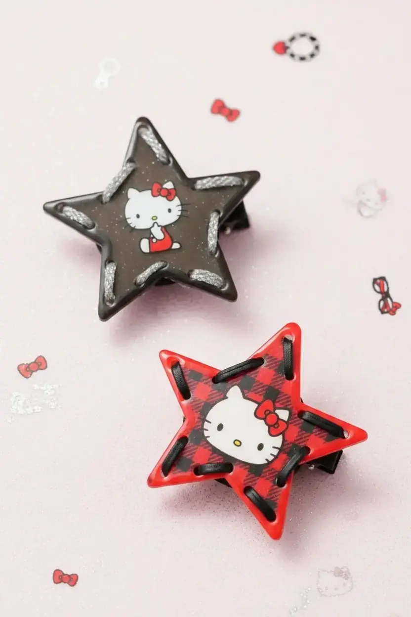 Hello Kitty Lisanslı Saç Tokası – Yıldız Formlu & İkonik Figürlü Toka