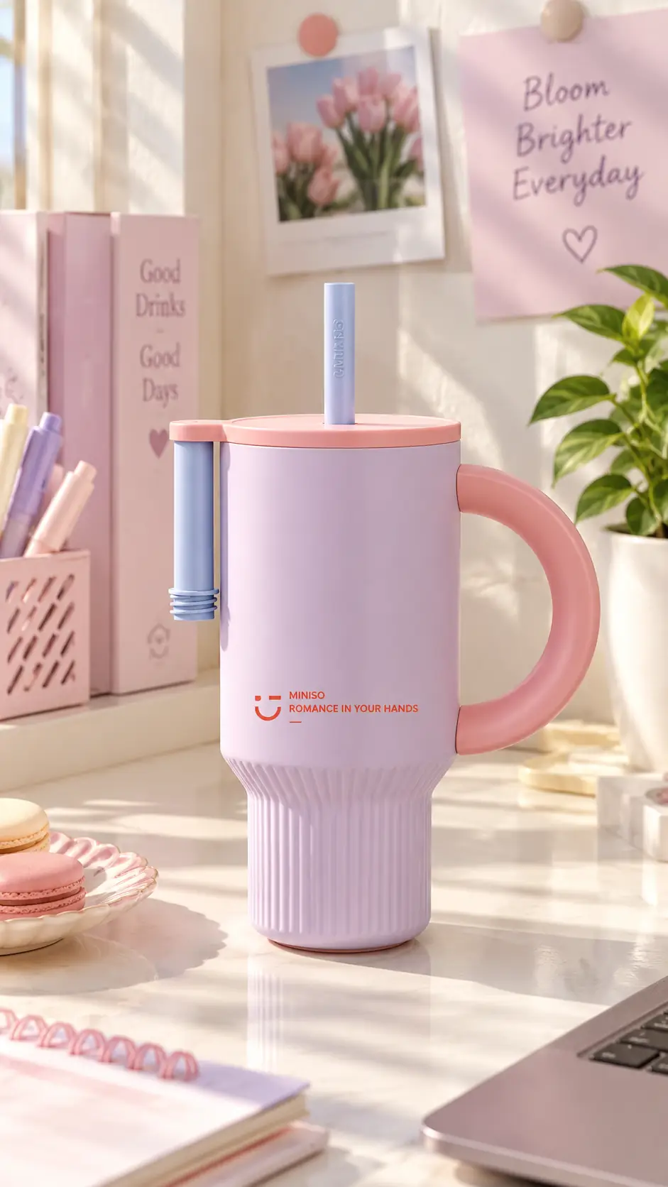 Miniso Lisanslı Pipetli Çift Cidarlı Çelik Şişe 920 mL Mor – Saplı Tasarım