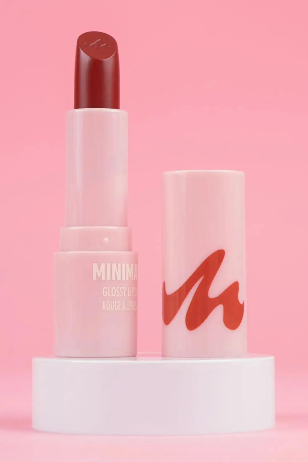 Miniso Lisanslı Minimalist Serisi Parlak Ruj No 12 - Çarpıcı Kırmızı Tonu ve Nemlendirici Etkili Işıltılı Ruj