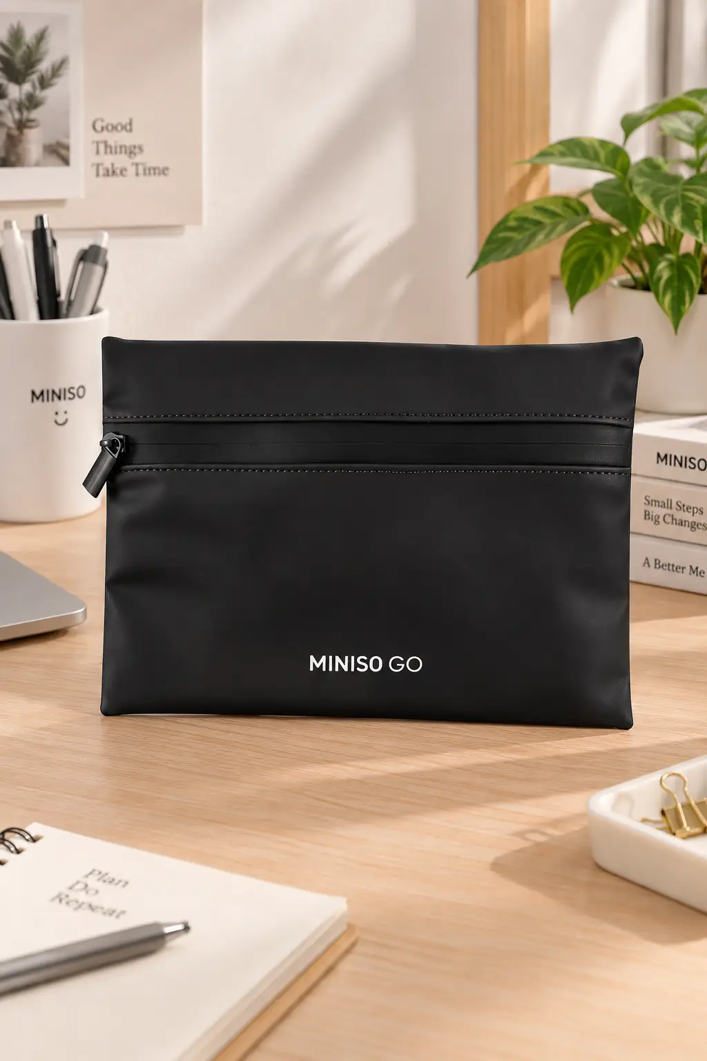 Miniso Lisanslı Zarf Saklama Çantası 22 Cm Siyah – Belgeler İçin Pratik Organizer