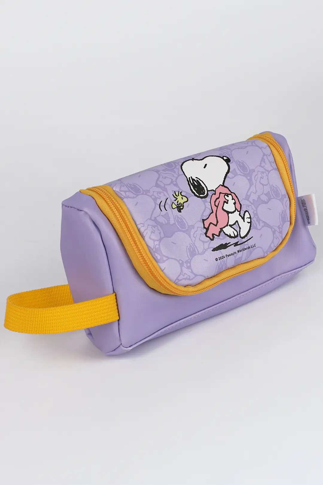 Snoopy Lisanslı Seyahat Serisi Tutacaklı Kalemlik Mor – Geniş İç Hacimli Şık Tasarım 20,5 Cm