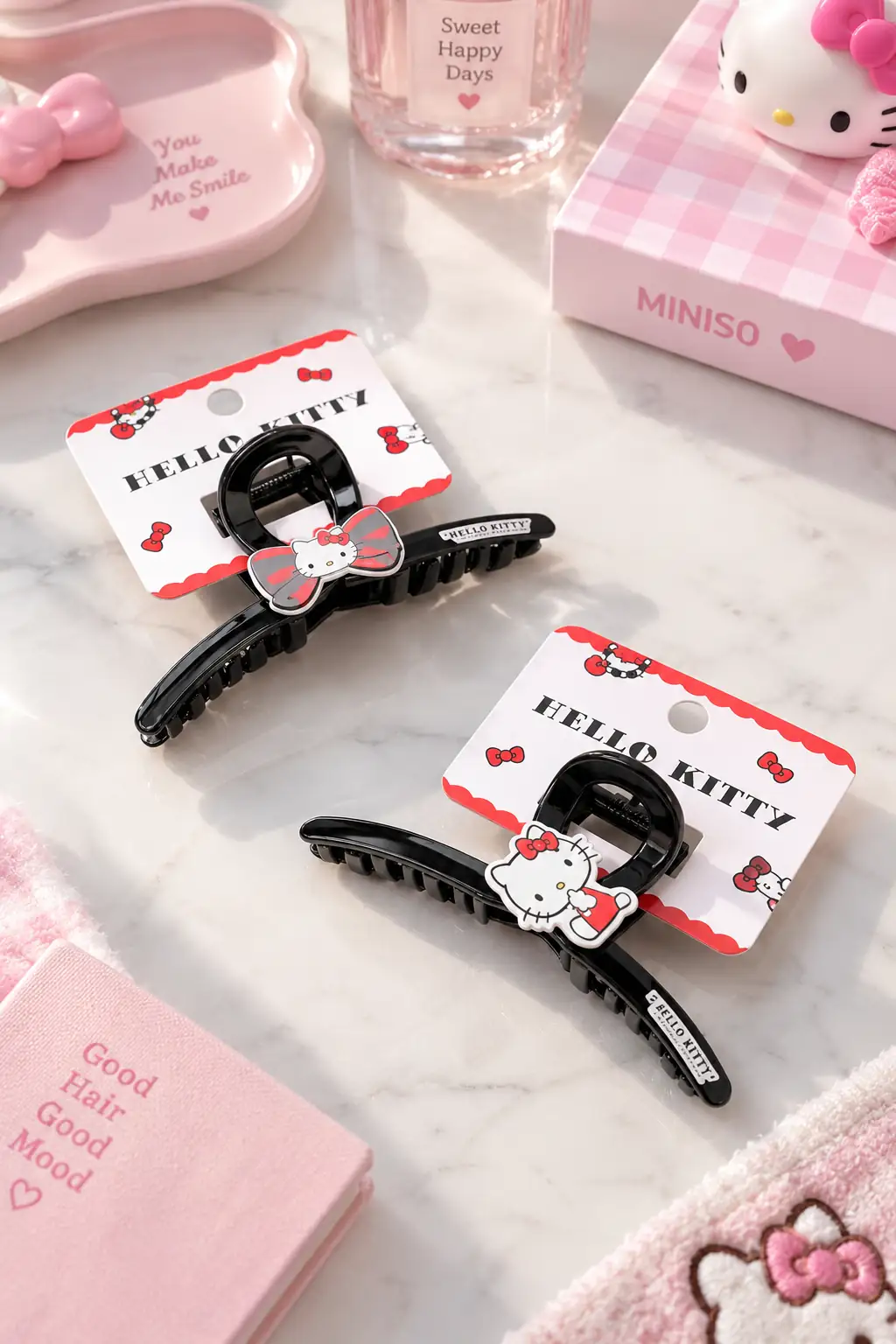 Hello Kitty Lisanslı Saç Pençesi Tokası – Güçlü Tutuşlu & Figür Detaylı