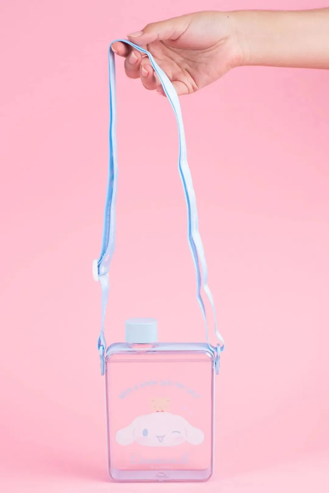 Sanrio Lisanslı Omuz Askılı Sızdırmaz Plastik Su Şişesi Cinnamoroll 500 ml
