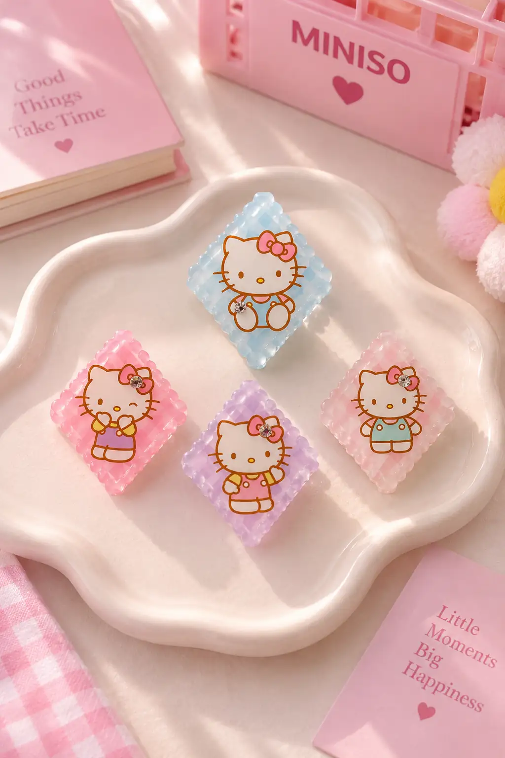 Hello Kitty Lisanslı Saç Tokası – Şeffaf Pastel Tasarımlı & Şık Figürlü