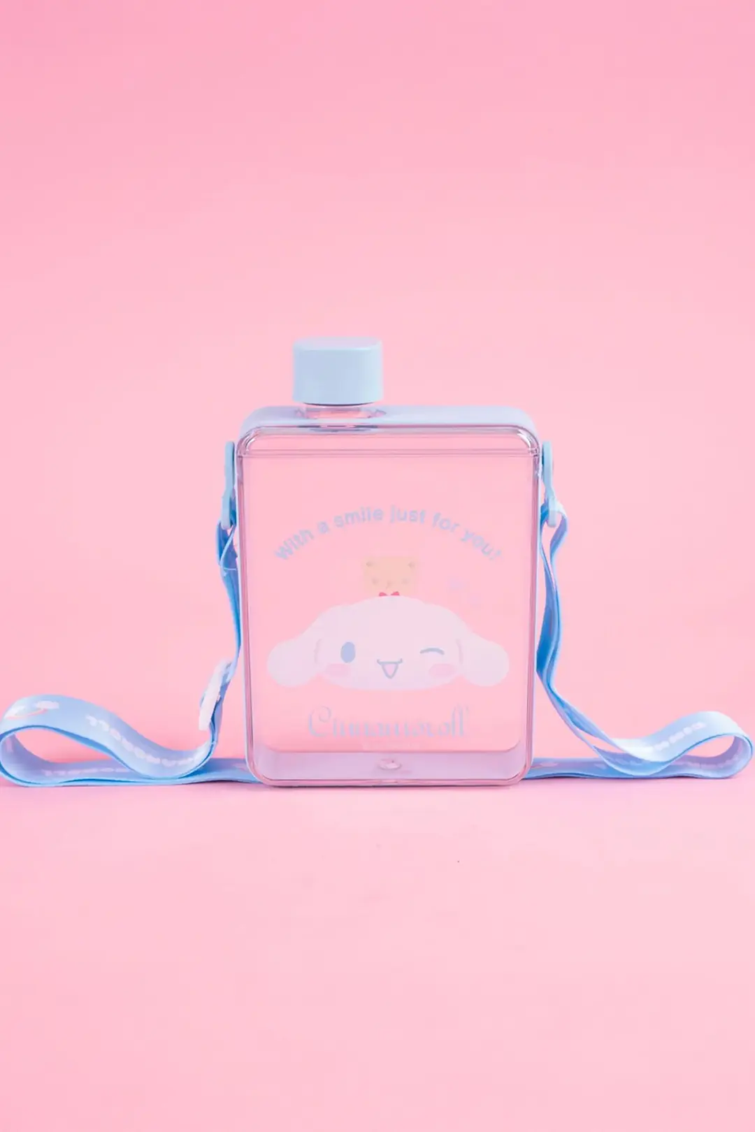Sanrio Lisanslı Omuz Askılı Sızdırmaz Plastik Su Şişesi Cinnamoroll 500 ml
