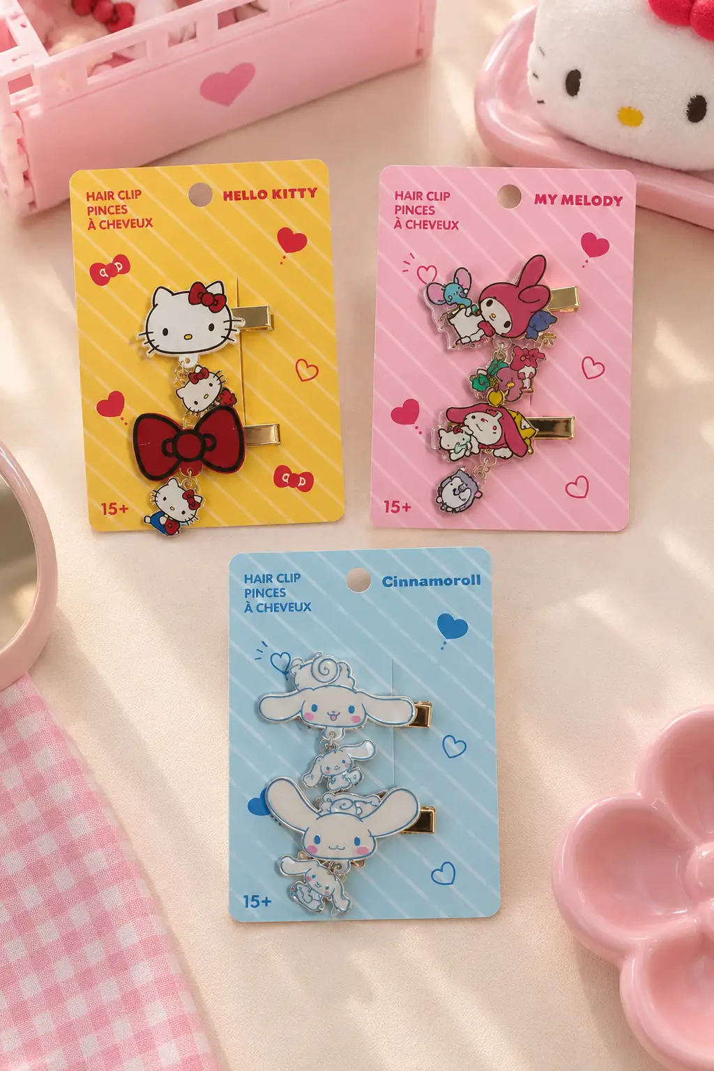 Hello Kitty Lisanslı Saç Tokası (2 Adet) – Sallantılı Figürlü & Şık Set
