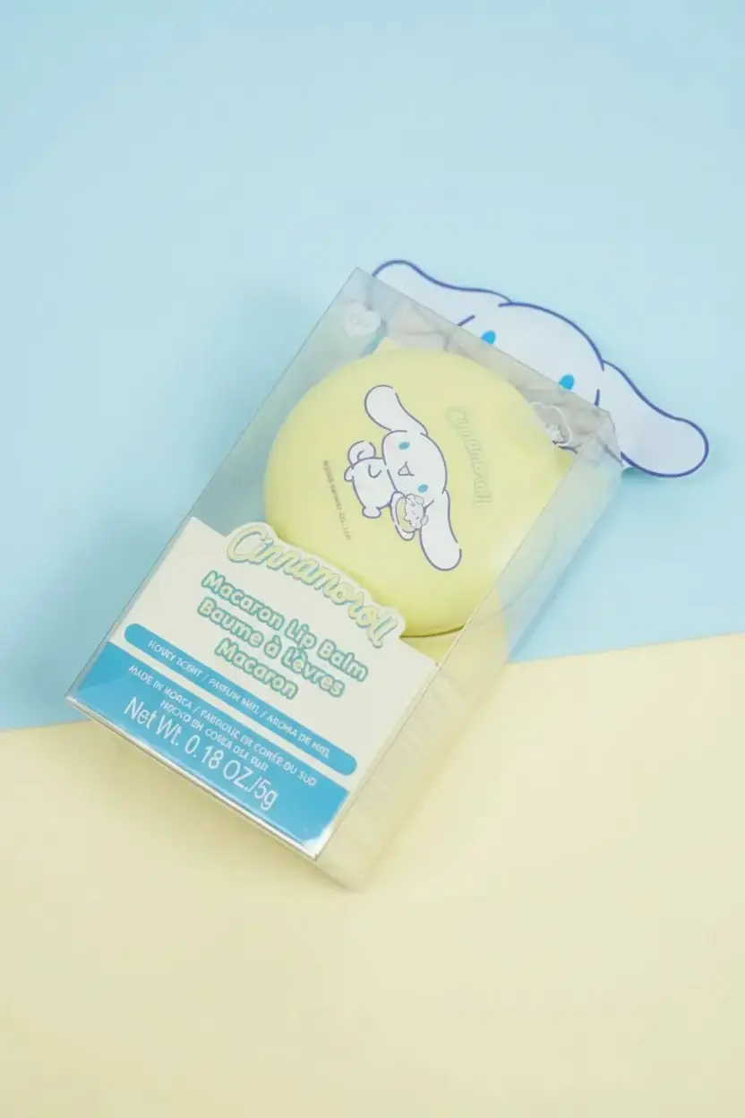 Sanrio Lisanslı Cinnamoroll Makaron Lip Balm 5 g – Bal Kokulu Nemlendirici Dudak Bakımı