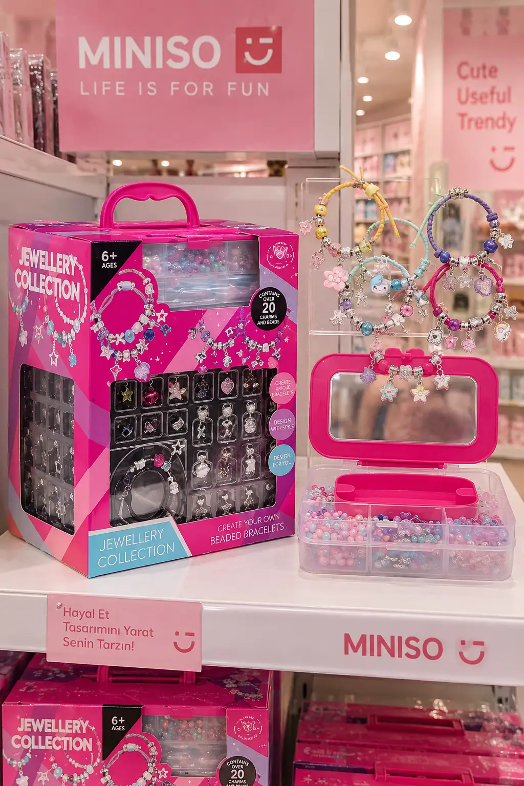 Miniso Lisanslı Transformation Serisi Askılı Kendin Yap Bileklik Seti 24 Cm – Tasarım Kutusu