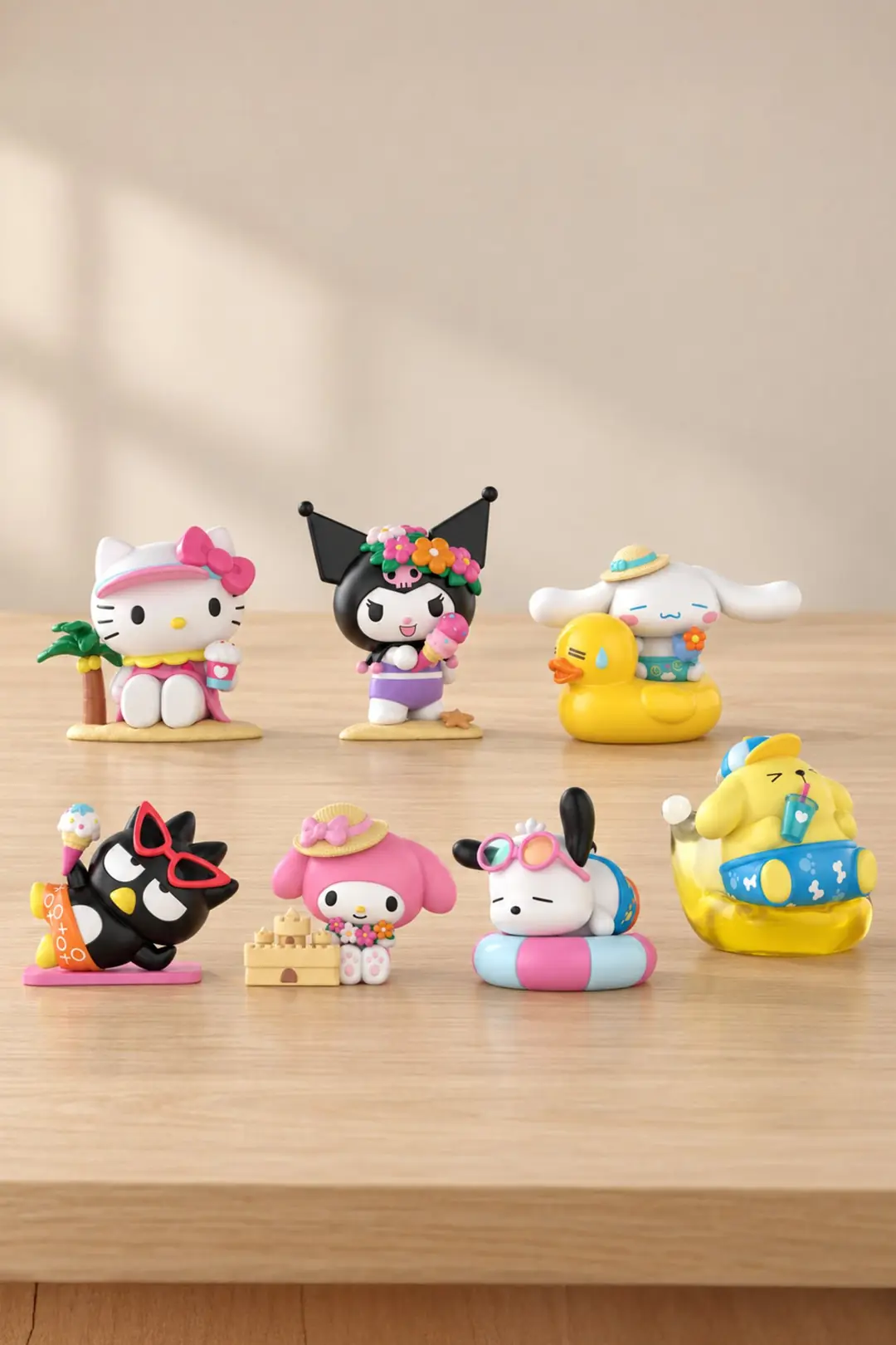 Sanrio Lisanslı Hello Kitty ve Arkadaşları Rahatlatıcı Yaz Koleksiyonu Blind Box Figür – Sürpriz Model